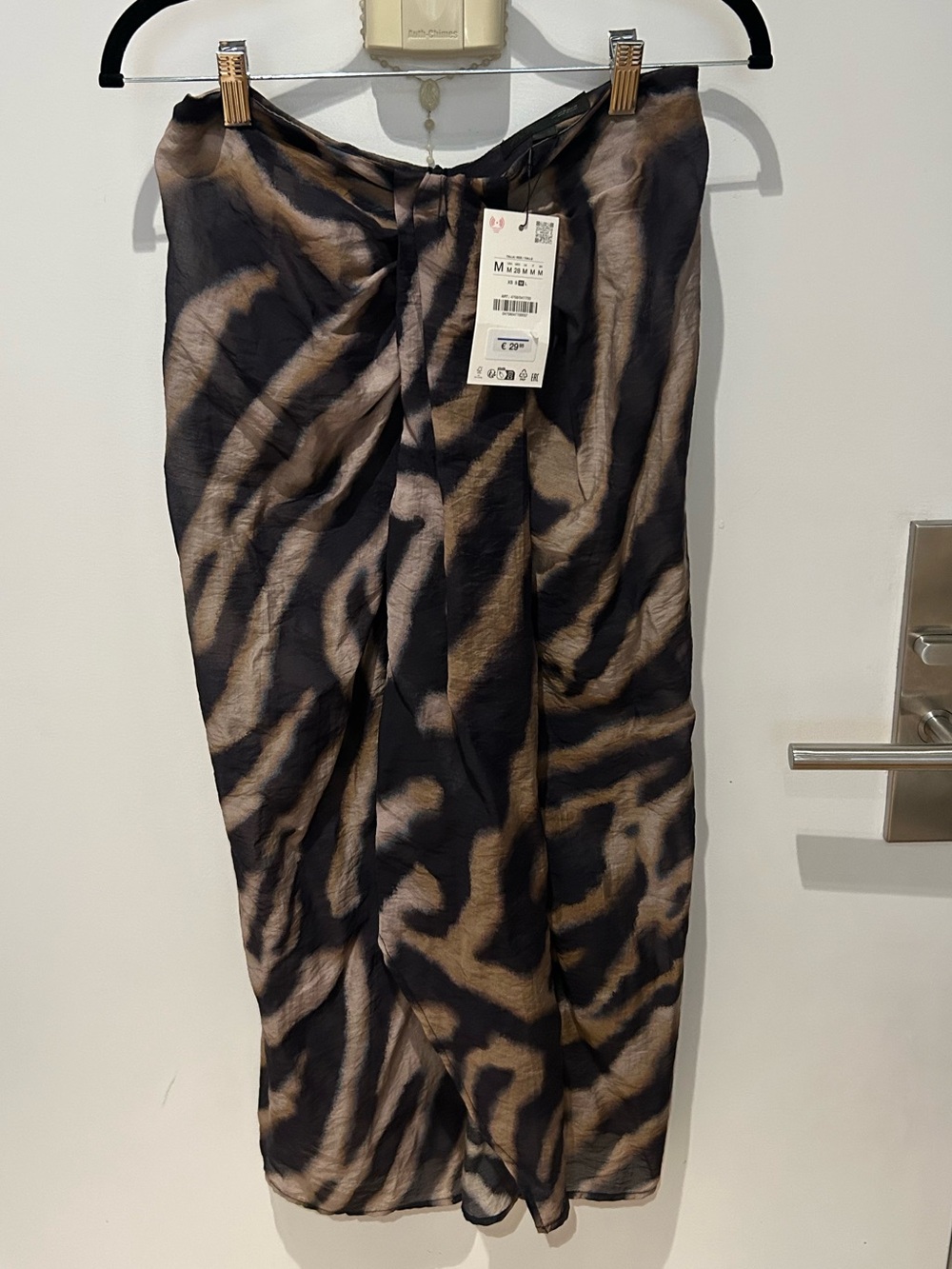 New Zara skirt/ bottom cover up- M